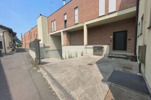 Box / Garage di 15 m² a Villa Cortese