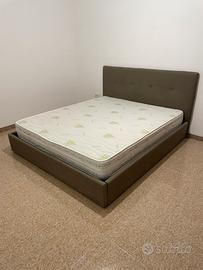 Letto matrimoniale contenitore con materasso
