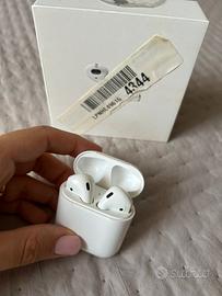 APPLE AirPods 2ª Generazione MV7N2TY/A