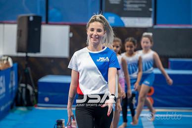 Allenatrice/ receptionist/ corriere