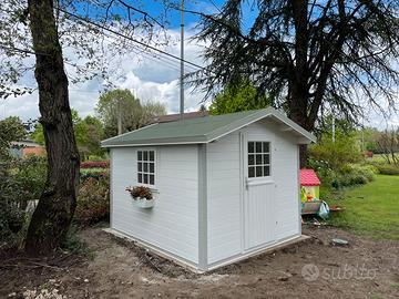 CASETTA IN LEGNO