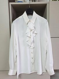 Camicia da donna con jabot 