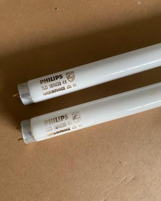 Due tubi al neon PHILIPS 18W