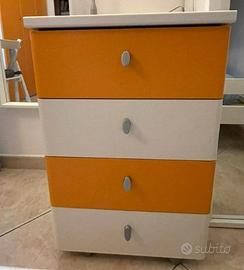 comodino/cassettiera