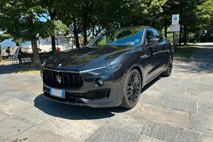 Maserati Levante V6 Diesel 275 CV AWD Granlusso