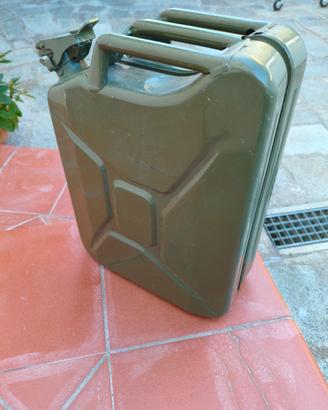 tanica per carburante 