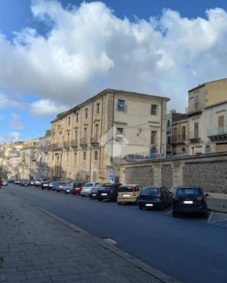 CASA INDIPENDENTE A VIZZINI