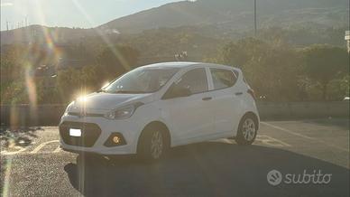 Hyundai i10 2015 1.0 Benzina 74.000km