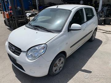 KIA PICANTO' 2010 ricambi usati