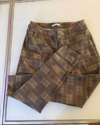 pantaloni