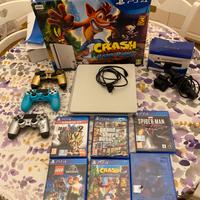 Playstation 4 500GB SLIM BIANCA + altri arricoli
