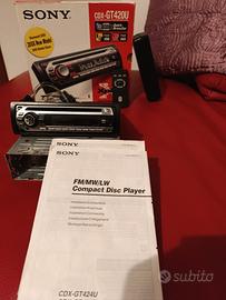 Autoradio Sony usato per auto 