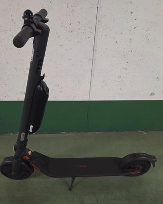 Monopattino Segway Ninebot KickScooter E45E