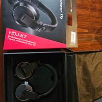 Cuffie Pioneer modello HDJ-X7