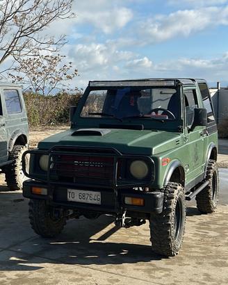 Suzuki Samurai
