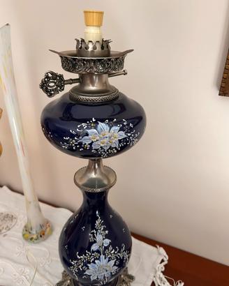 Lampada ad olio in vetro blu