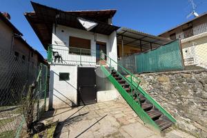 CASA SEMINDIPENDENTE A PAVONE CANAVESE