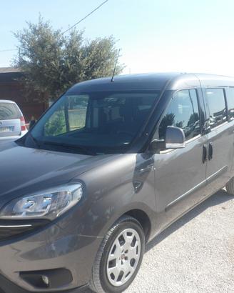Fiat Doblo 5 posti maxi autocarro
