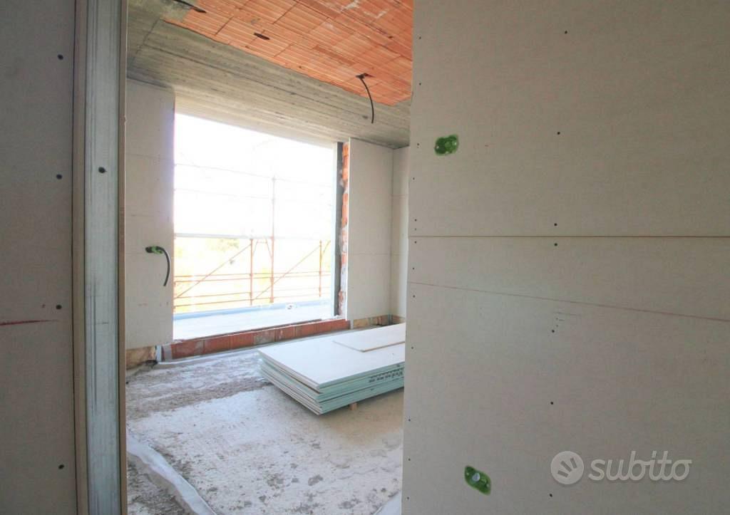 Appartamento – Solaro, Villaggio Groane - Altro