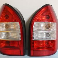 Fanali posteriori OPEL Zafira