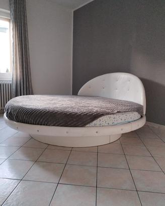 letto rotondo creato su misura extralux