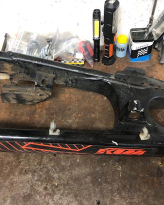 Ricambi ktm 525 exc 2004