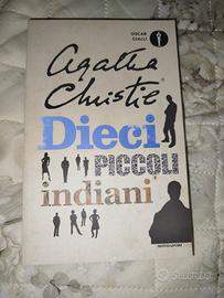 Libro "Dieci piccoli indiani" - Agatha Christie