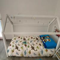 Lettino montessori a casetta bianco