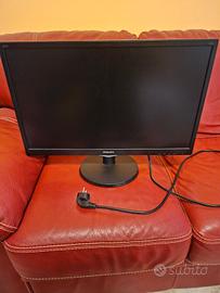 Monitor Philips 243v