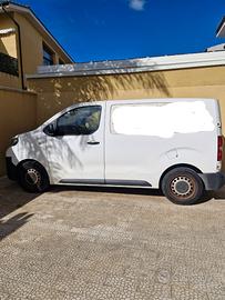 Furgone toyota autocarro proace