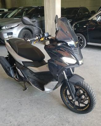 Aprilia SR 125 Sr gt