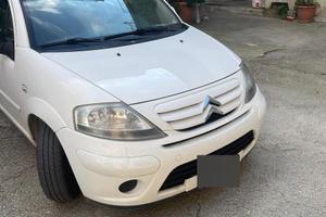 Macchina citroen C3