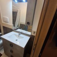 Mobile bagno+lavabo+specchio