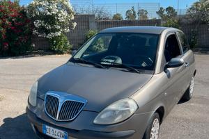 Lancia Y 1.2 16v
