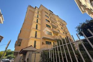 2 LOCALI A ROMA