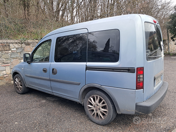 OPEL COMBO a metano
