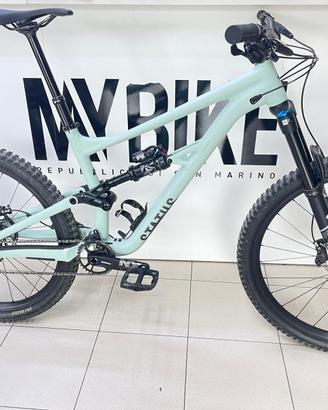 Specialized Status 140/160