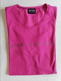 T-shirt pink, "Datch", used. Good status. 