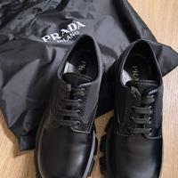 Mocassini neri in pelle e nylon Prada