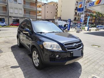  Chevrolet Captiva LTZ 2000 cc  anno 2010 4x4