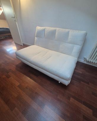 divano letto Ikea 140 x 200 ca.  da aperto