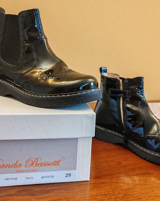 stivaletto/ tronchetto in vernice per bambina