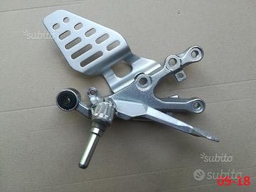PEDANA DESTRA DEL FRENO YAMAHA R6 DAL 2006 Al 2022
