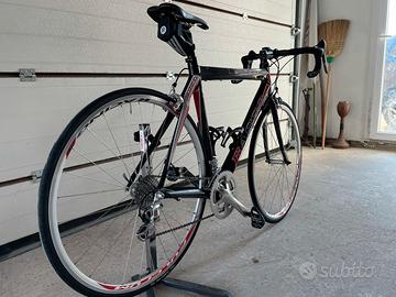 Bicicletta corsa Basso Laguna