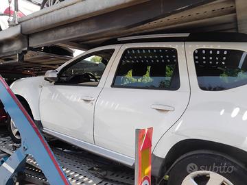 DACIA DUSTER ANNO 2013 PORTE SX ANT E POST