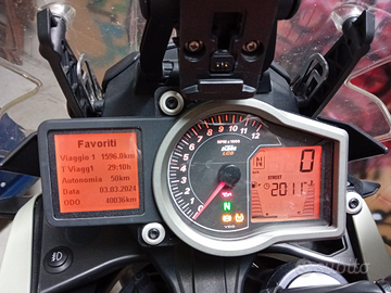 Ktm adventur 1050