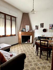 DOLIANOVA:Quadrivano pressi stazione ferroviaria