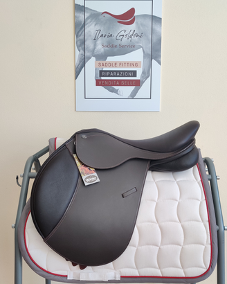 Sella inglese salto NUOVA