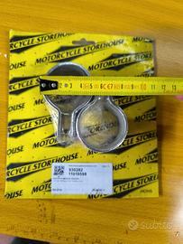 Morsetto staffa fissaggio scarichi moto