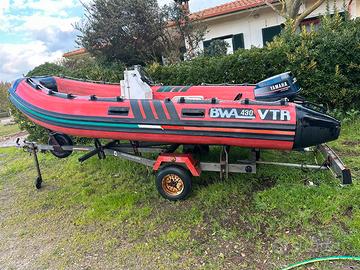 Gommone 25cv 2 tempi pronto alla navigazione